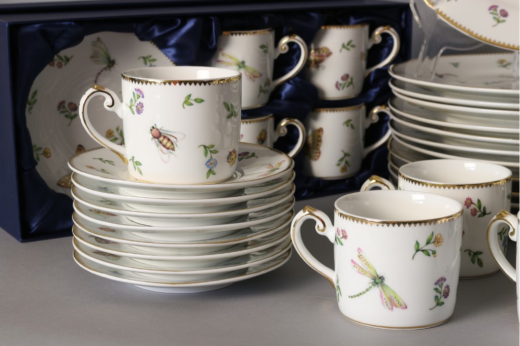 I. Godinger and Co. Primavera Dishware Collection