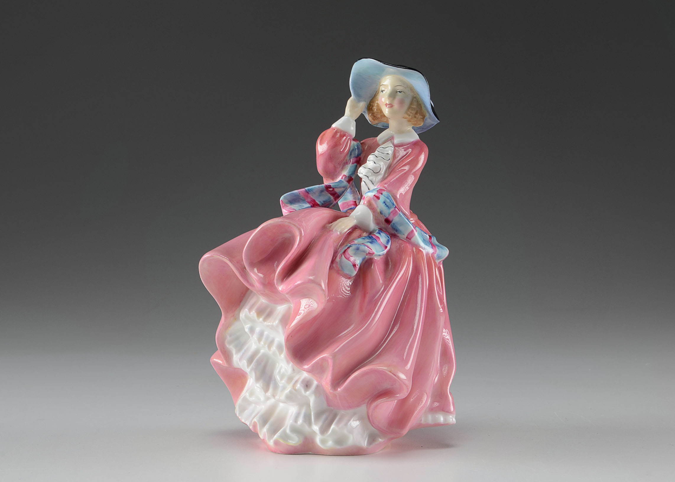 Royal Doulton "Top 'o the Hill" Figurine
