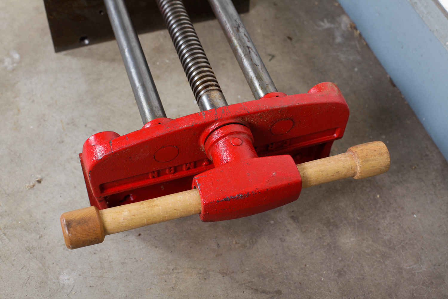 Craftsman 10" Woodworking Vise