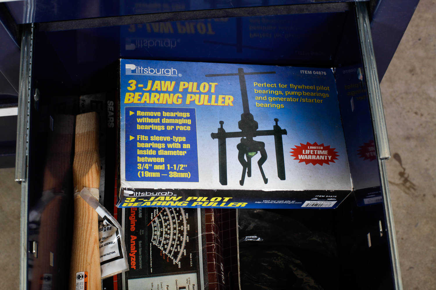 Craftsman Griplatch Combination Tool Chest with Cover and Tools