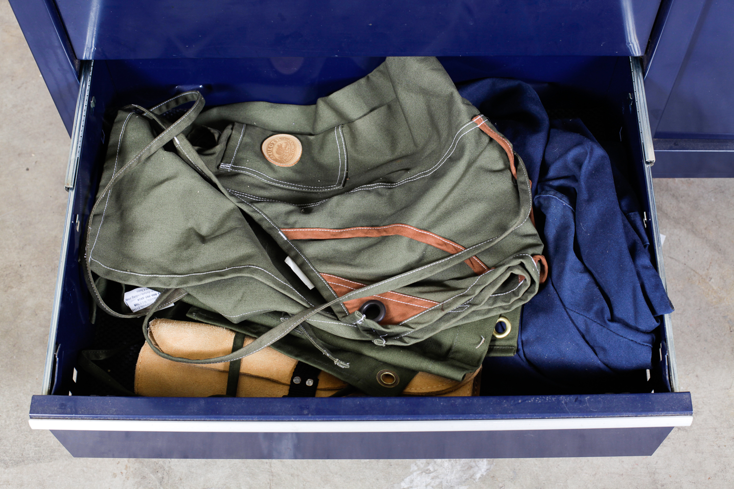 Craftsman Griplatch Combination Tool Chest with Cover and Tools