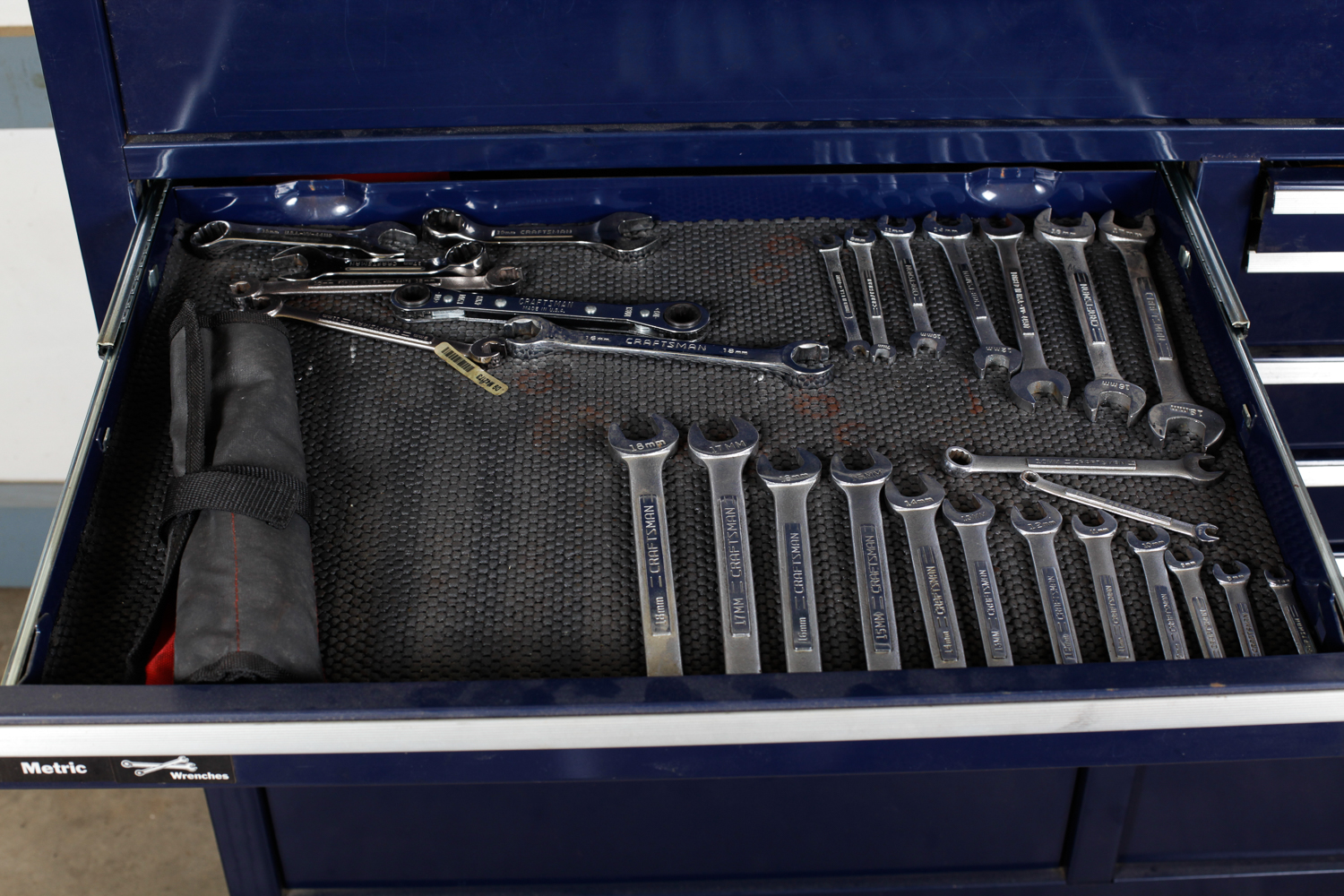 Craftsman Griplatch Combination Tool Chest with Cover and Tools