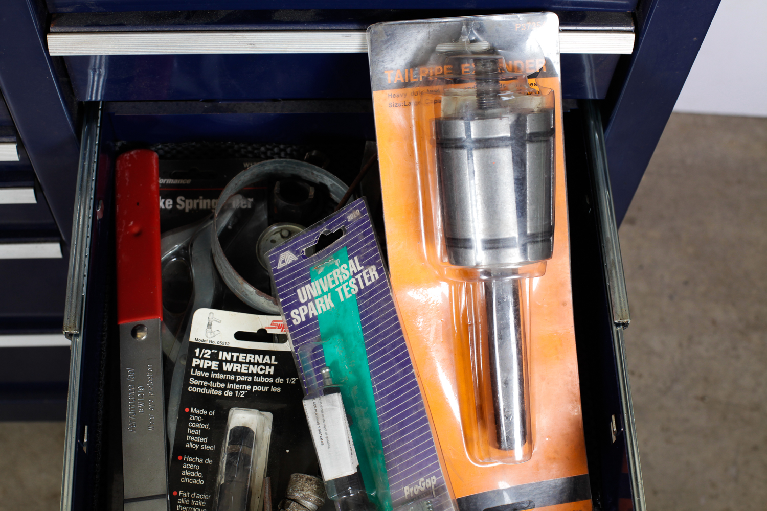 Craftsman Griplatch Combination Tool Chest with Cover and Tools