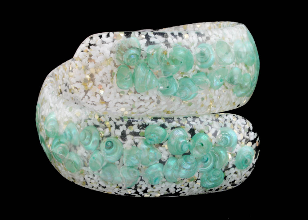 Confetti Lucite Clamper with Blue Shells