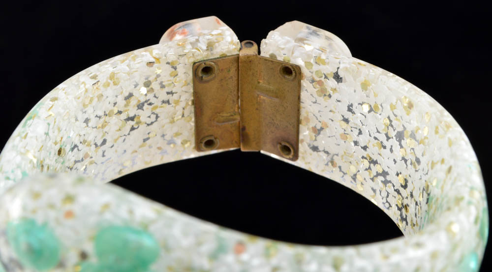 Confetti Lucite Clamper with Blue Shells