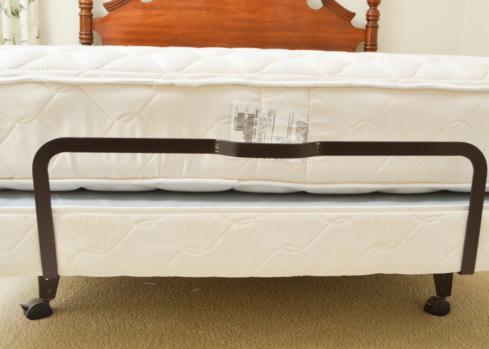 Craftmatic Adjustable Bed with Headboard