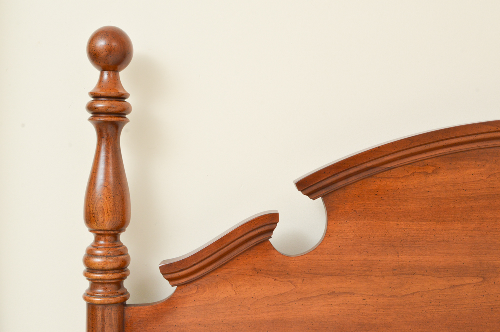 Craftmatic Adjustable Bed with Headboard