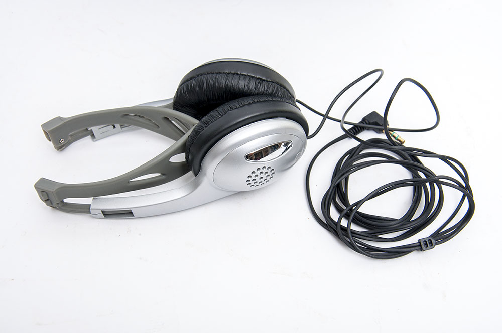 Insignia 7" Portable DVD Player