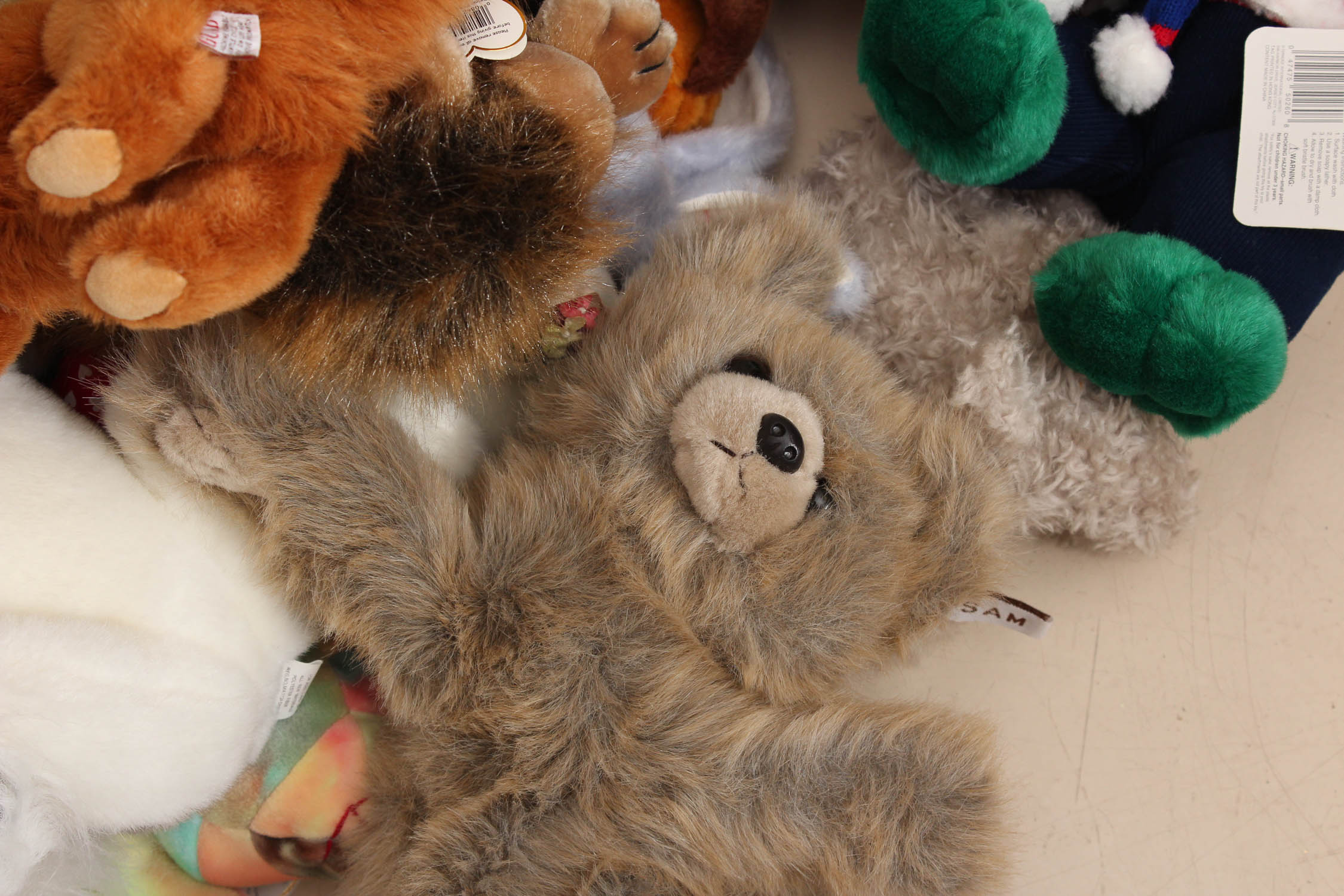 Generous Lot of Vintage Stuffed Animals