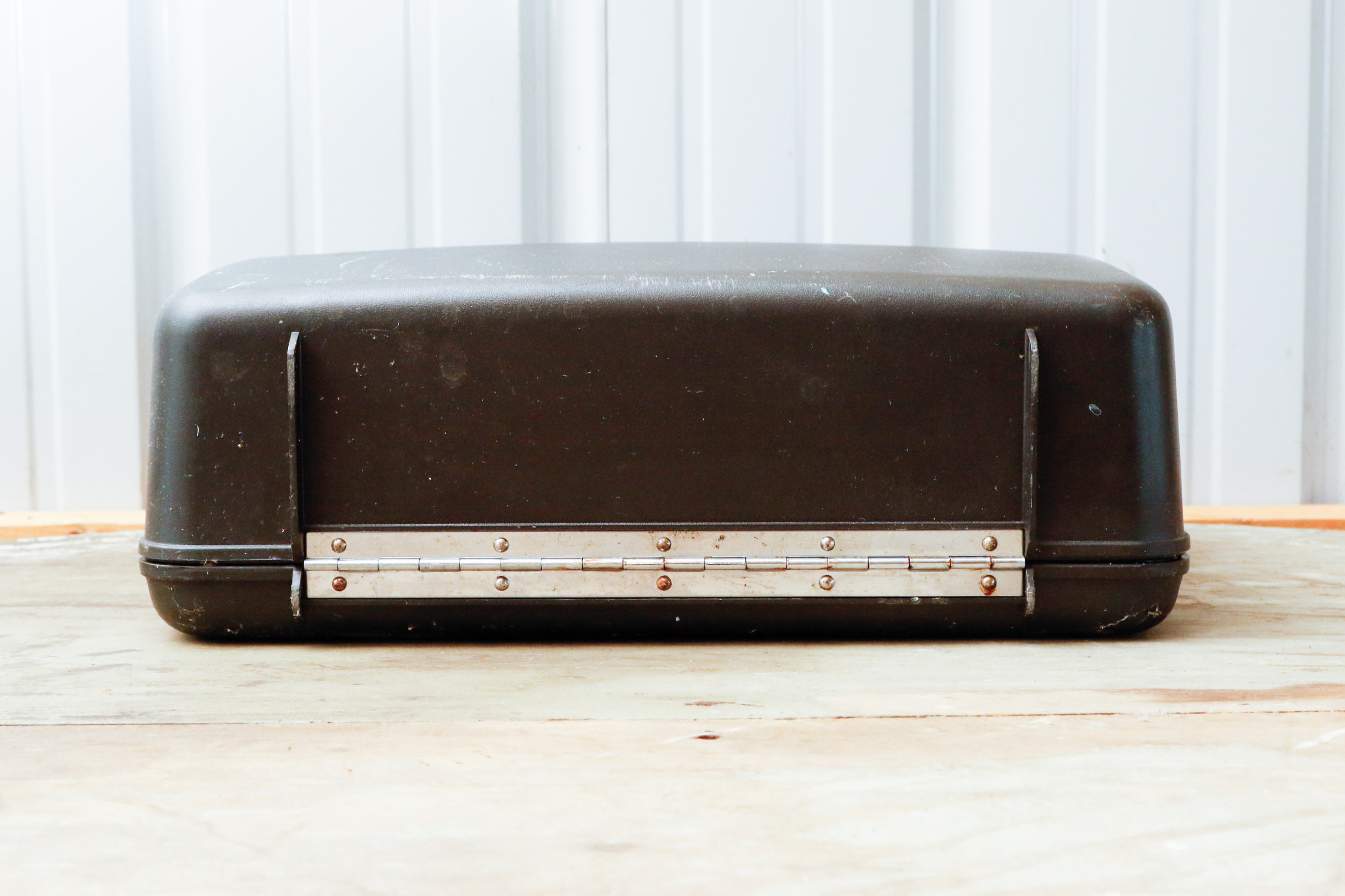 Vintage Royal Apollo 12-GT Typewriter