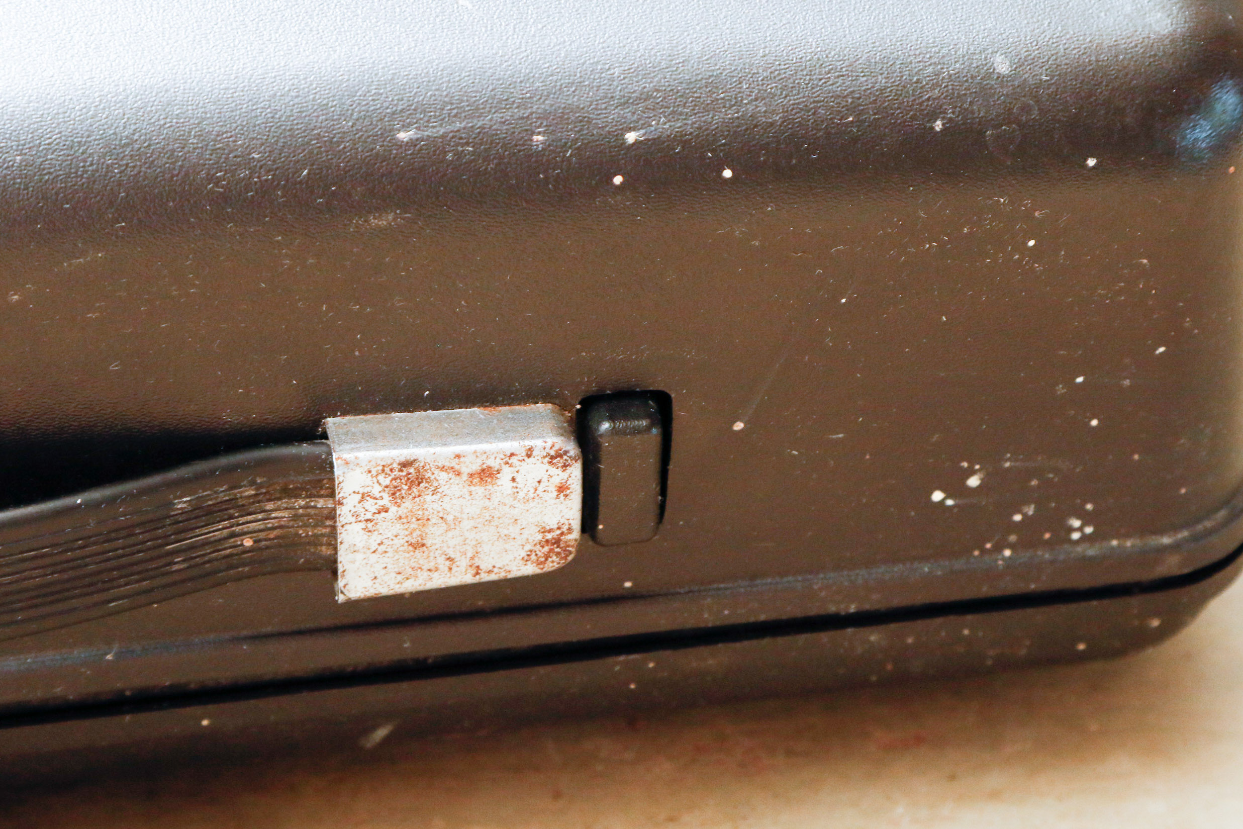 Vintage Royal Apollo 12-GT Typewriter