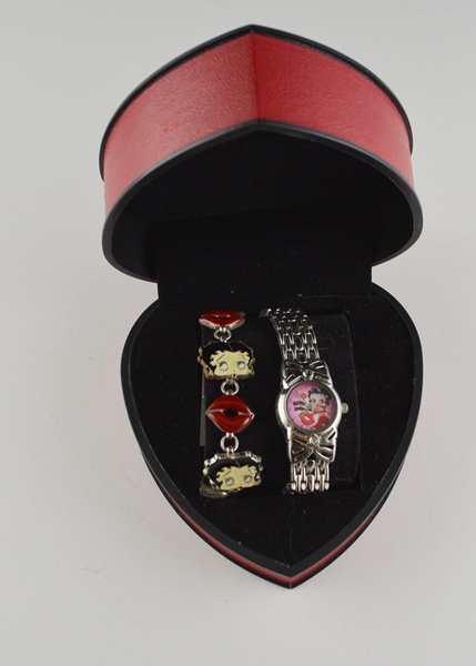 Character Watches 'I Love Lucy' and 'Betty Boop'