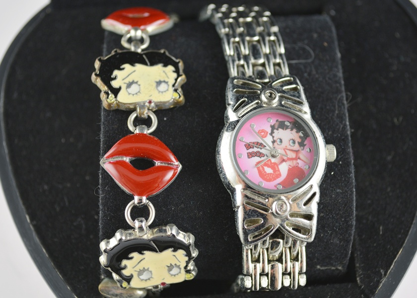 Character Watches 'I Love Lucy' and 'Betty Boop'