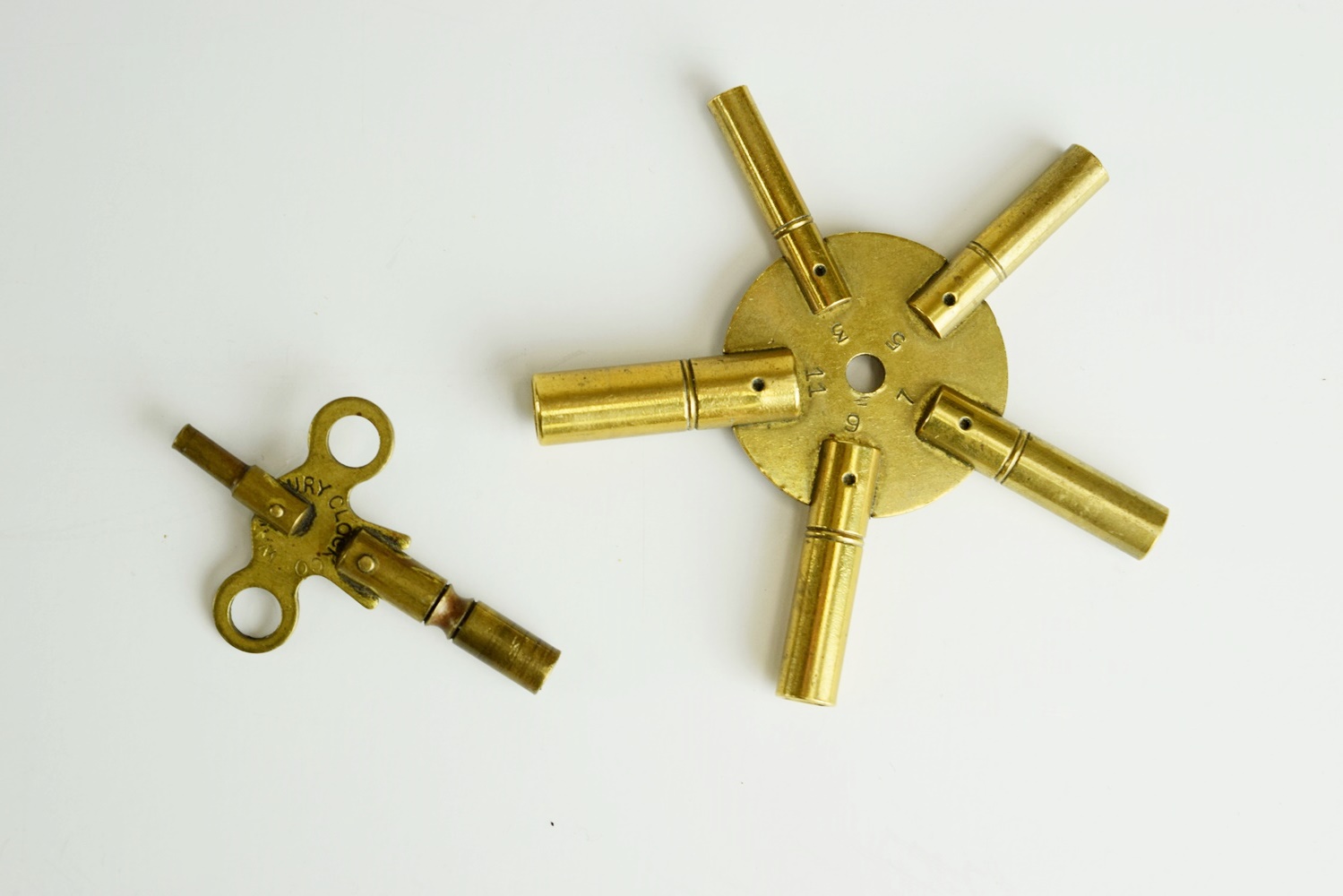 Ansonia "Virginia & Group" #1121 Clock, Circa 1904