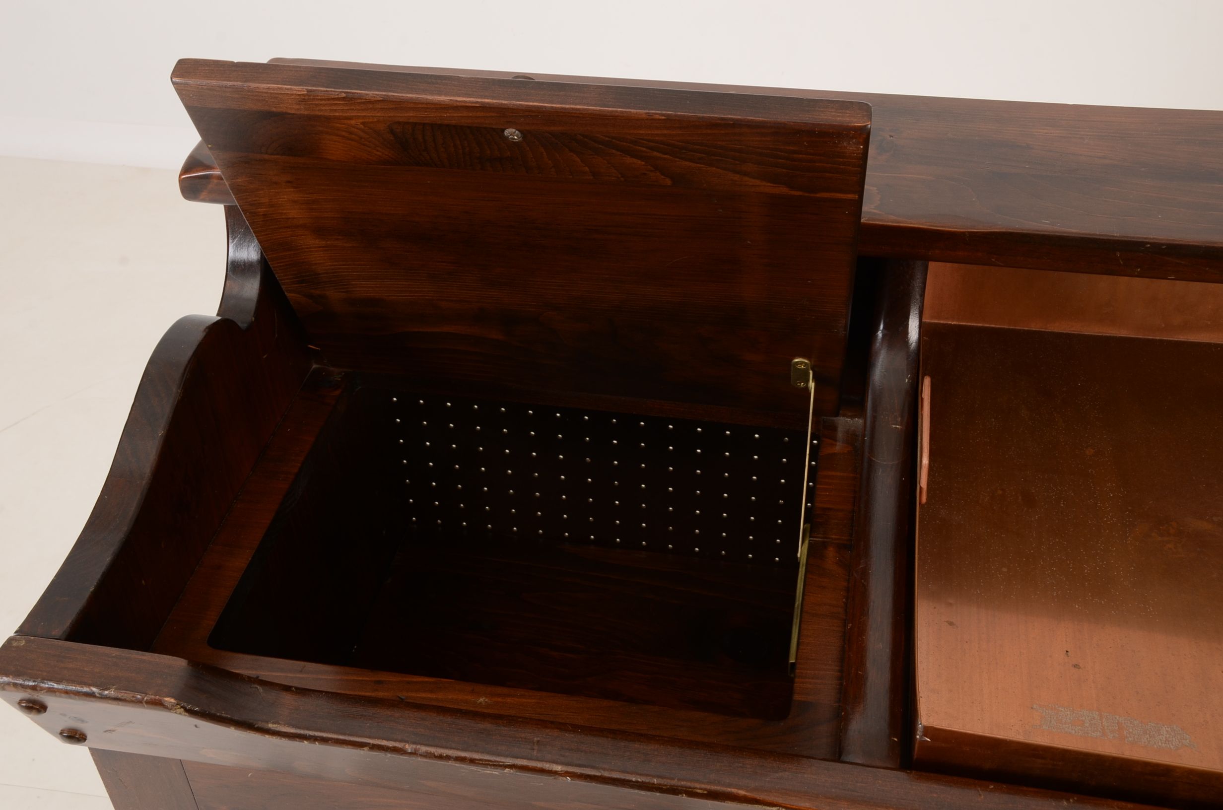 Ethan Allen Pine Dry Sink Bar