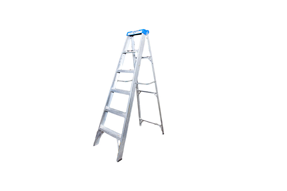 Lite 5 Ft . Step Ladder