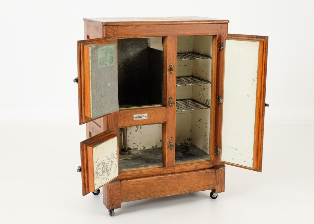 Gibson Cambria Oak Ice Box