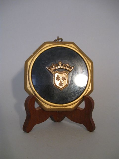 Vintage Wall Decor in Black and Gold Tone