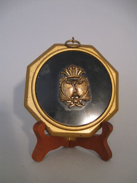 Vintage Wall Decor in Black and Gold Tone