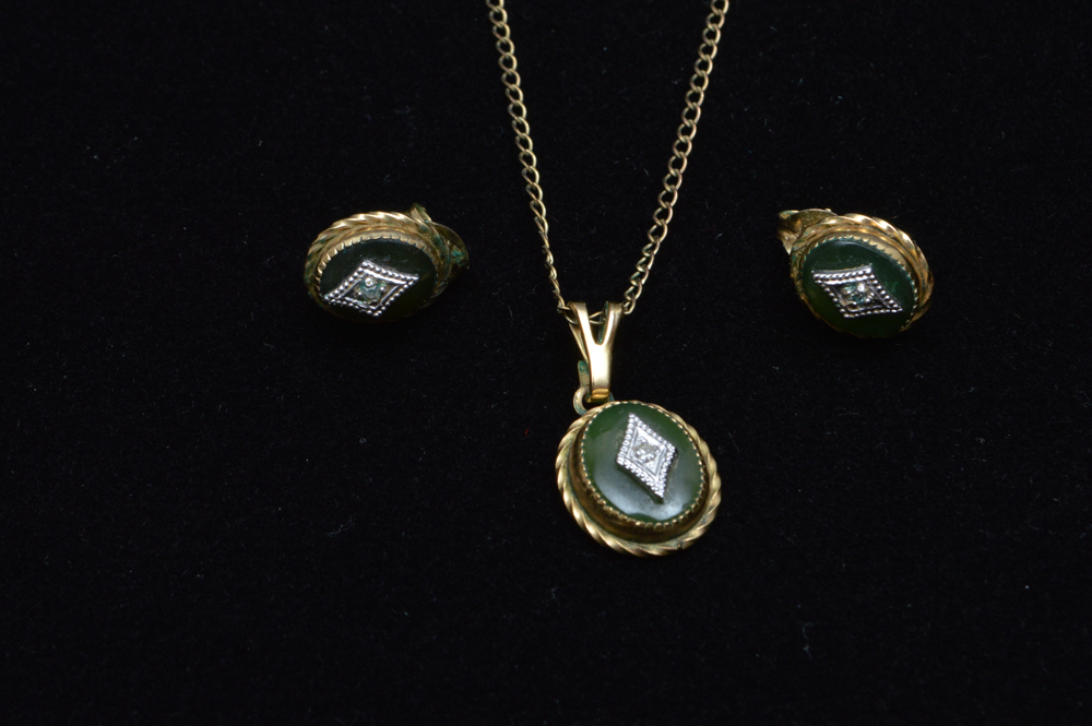 Antique and Vintage Costume Jewelry