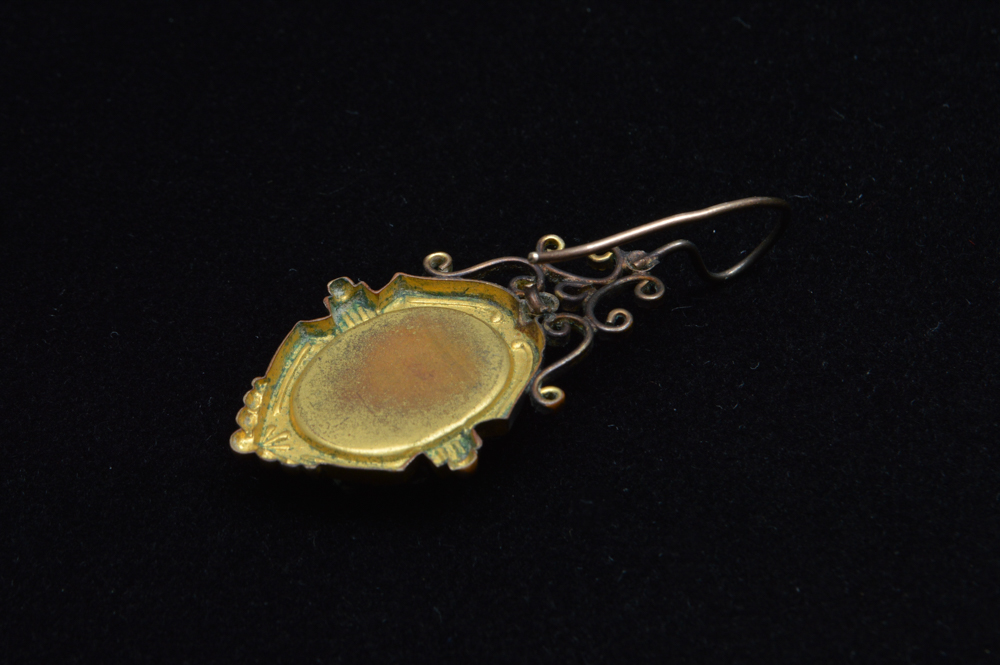 Antique and Vintage Costume Jewelry