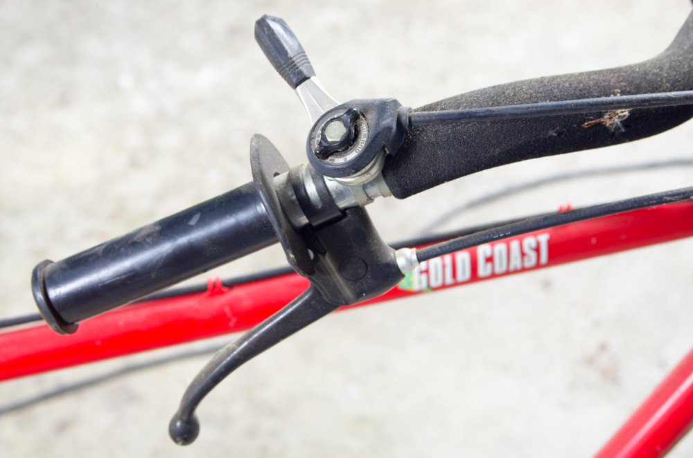 Vintage Giant "Gold Coast" Bicycle with Shimano Components