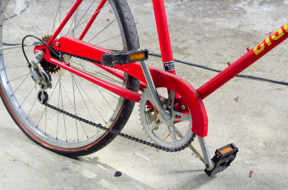 Vintage Giant "Gold Coast" Bicycle with Shimano Components