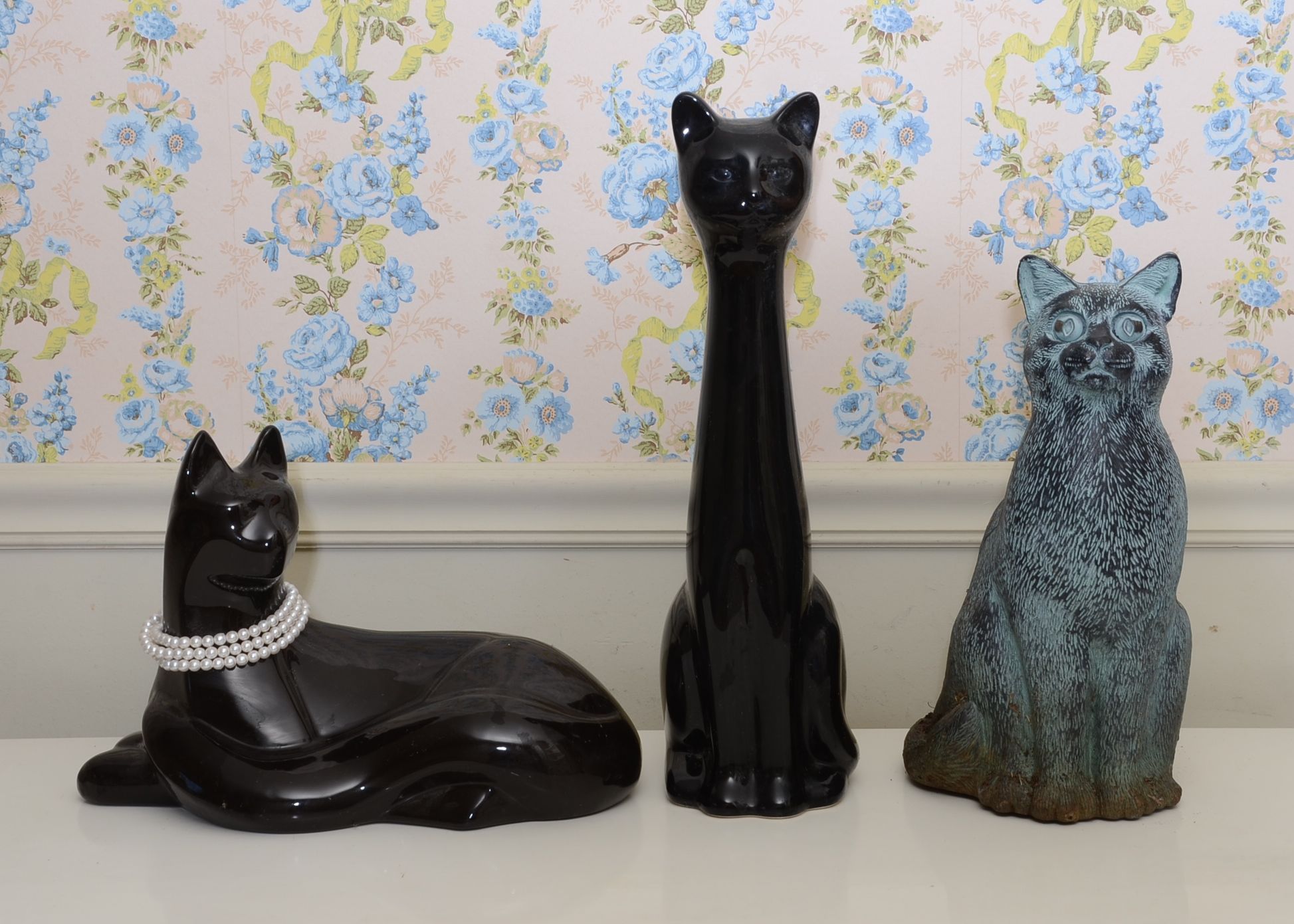 Cat Figurines And Statues