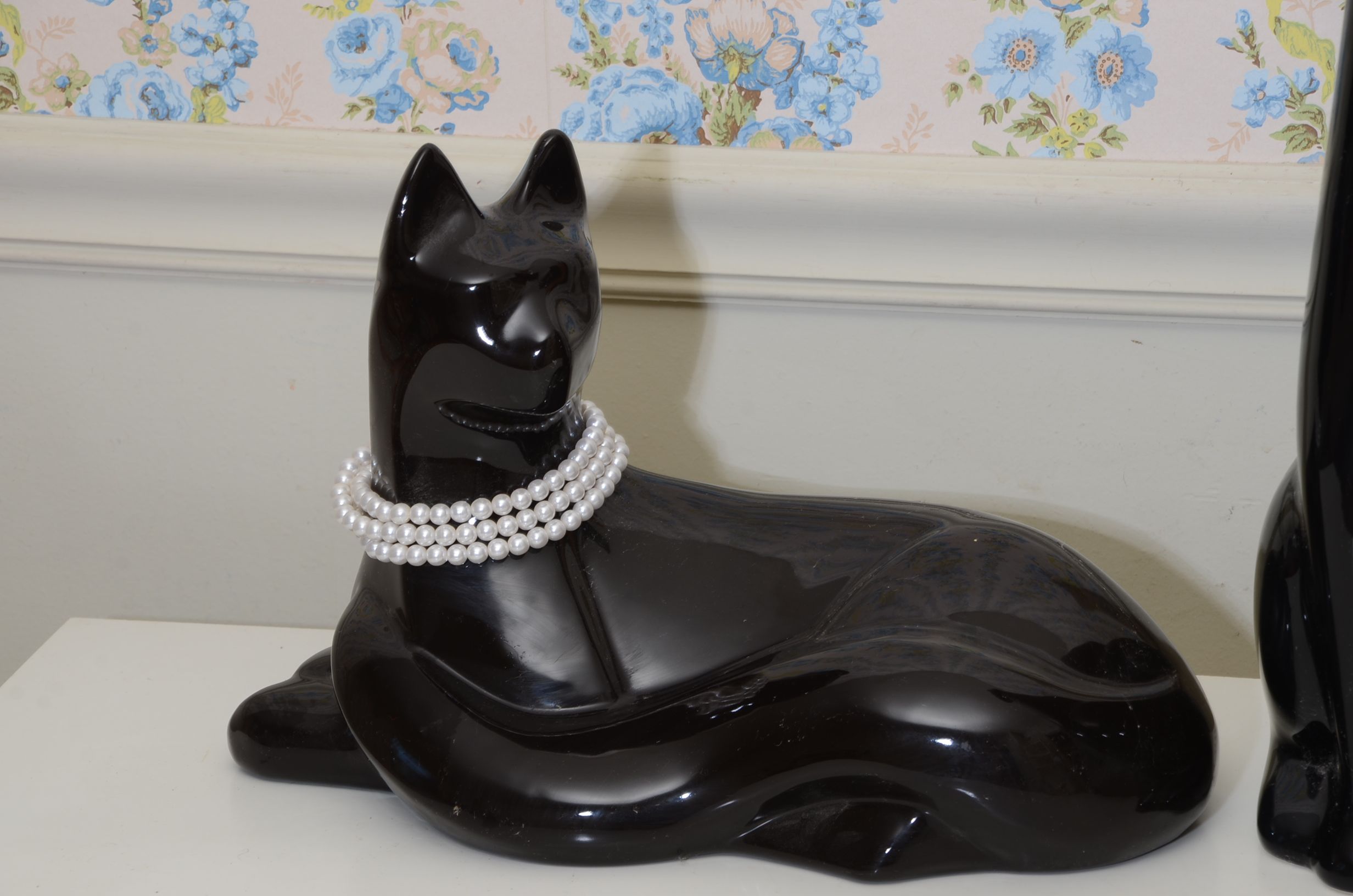Cat Figurines And Statues