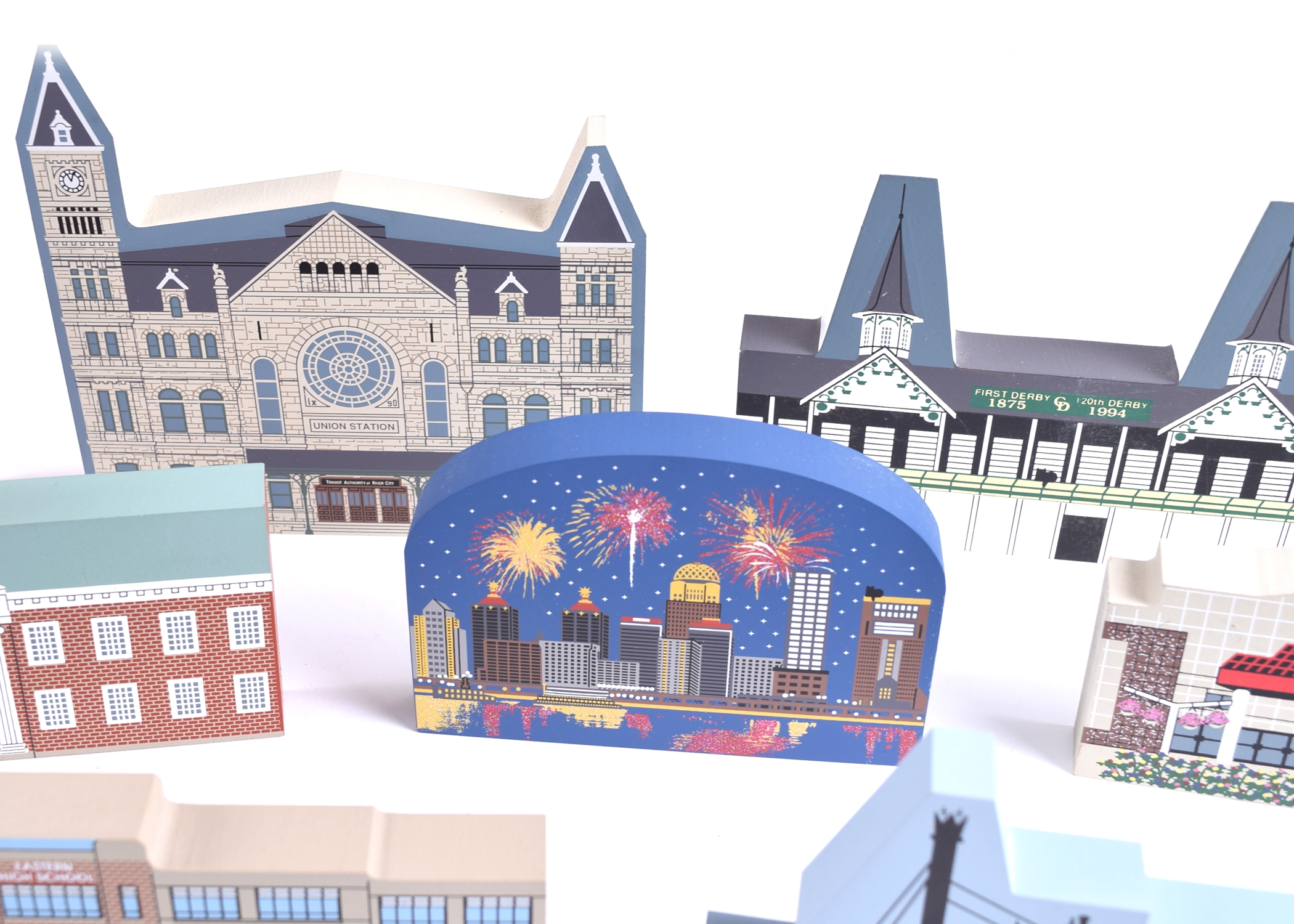 Vintage Louisville Cat's Meow Village