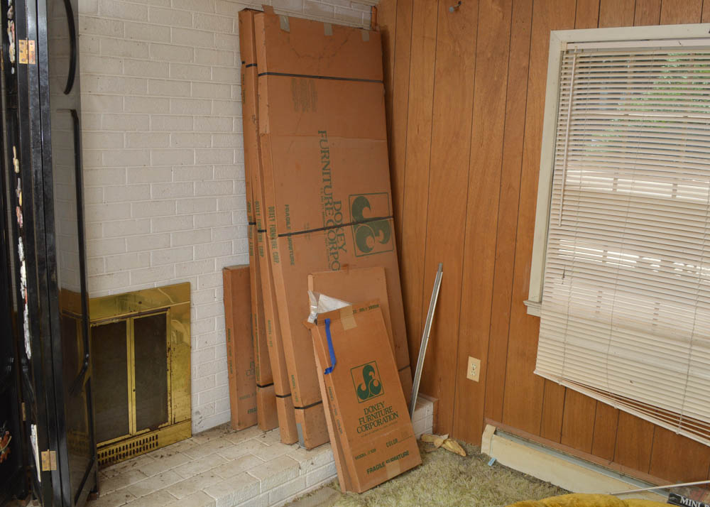 Doxey Furniture Corp. Bookshelf