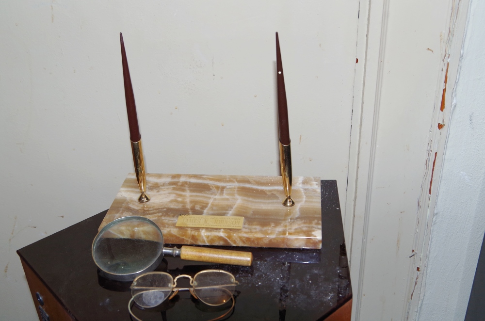 Office Desk Supplies and Collectibles