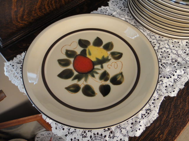 Vintage Sears #4112 Strawberry Plates