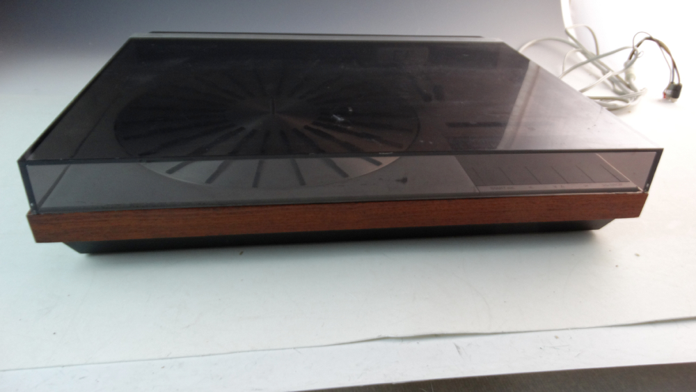 Bang & Olufsen Denmark Turntable Beogram 4002