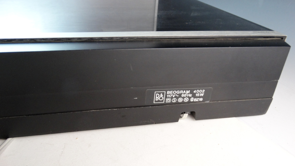 Bang & Olufsen Denmark Turntable Beogram 4002