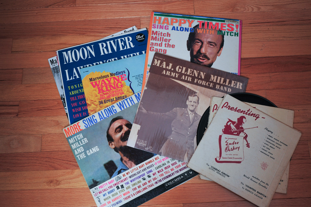 Sylvania Phonograph, Radio, Cassette, and Compact Disc Player