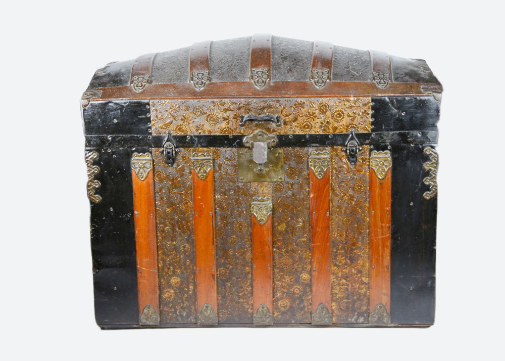 Camel Back Steamer Trunk