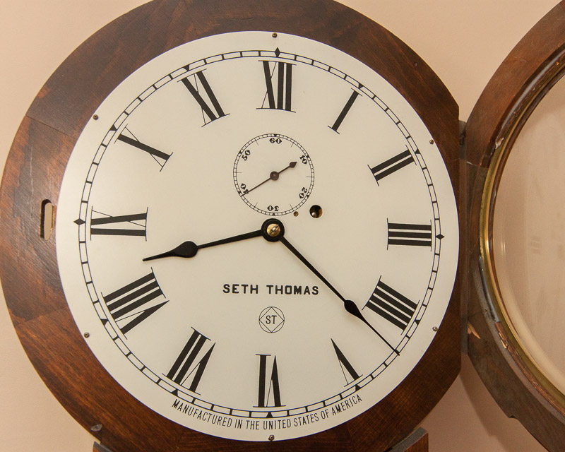 Vintage Seth Thomas Reissued Regulator #2 Wall Clock