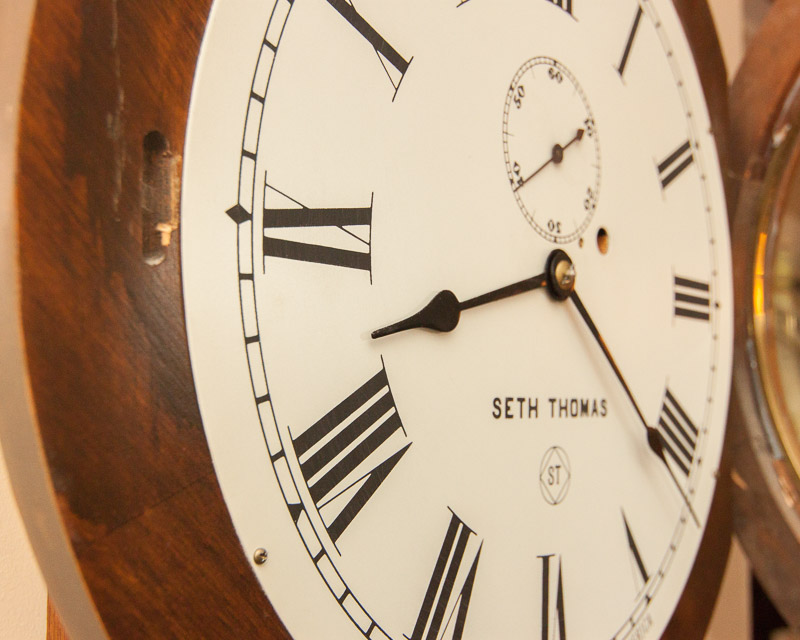 Vintage Seth Thomas Reissued Regulator #2 Wall Clock