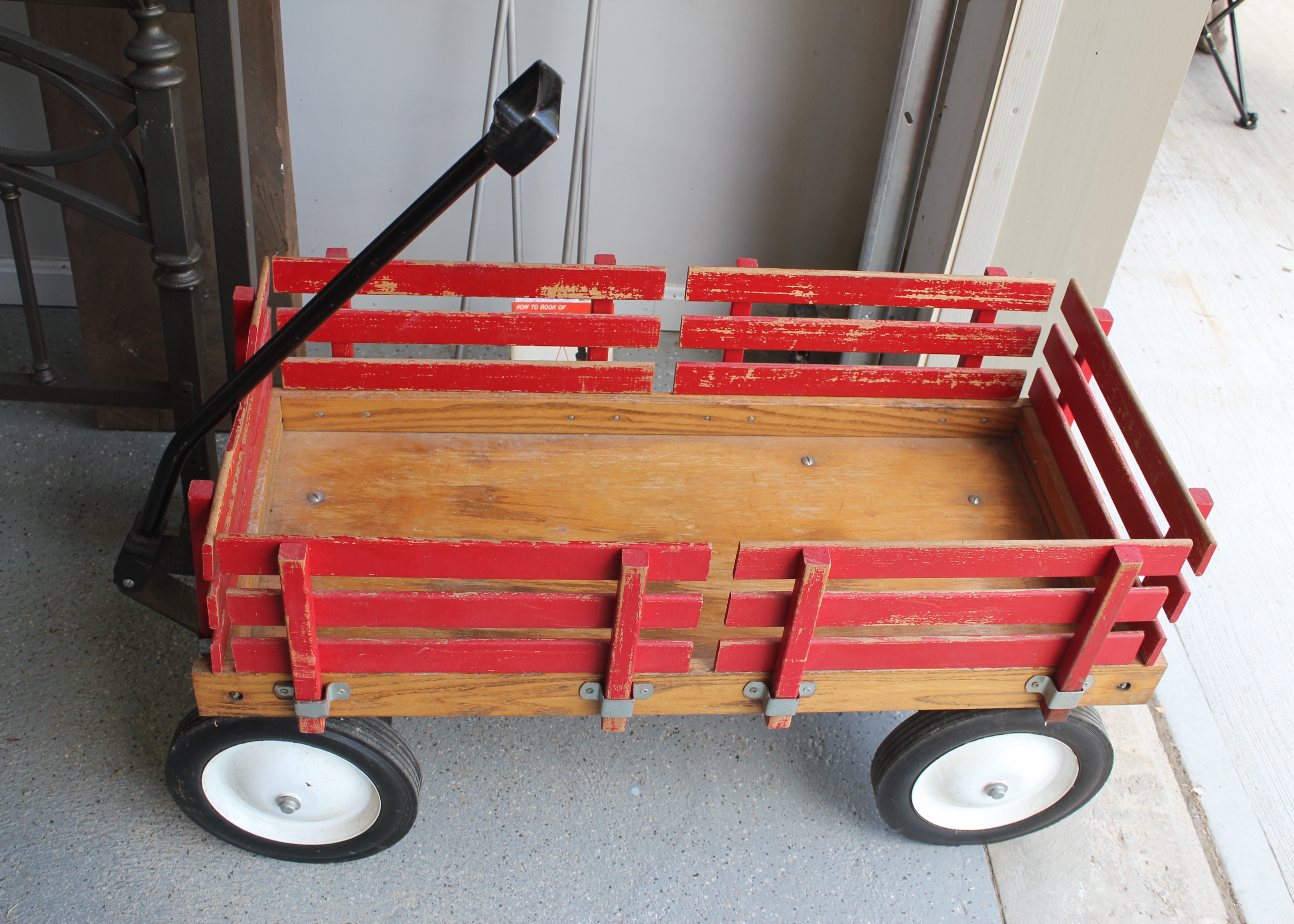 Berlin Flyer Amish Made Wagon