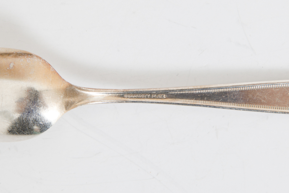 Oneida Community "Grosvenor" Silver Plate Flatware