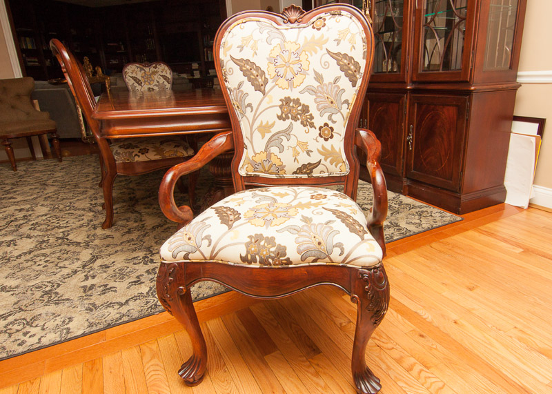 Thomasville Kent Park Dining Room Set