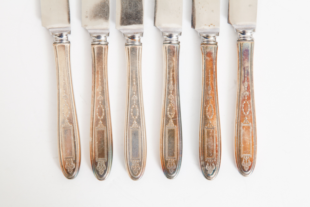 Oneida Community "Grosvenor" Silver Plate Flatware