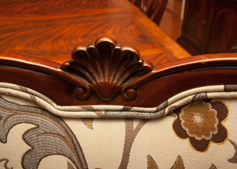 Thomasville Kent Park Dining Room Set