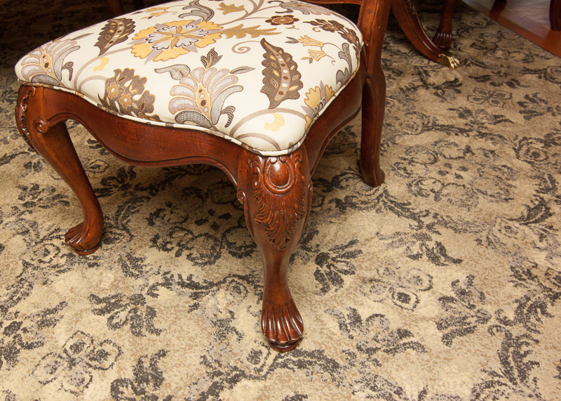 Thomasville Kent Park Dining Room Set