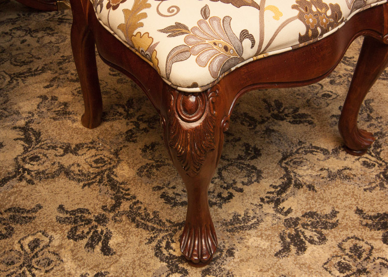 Thomasville Kent Park Dining Room Set