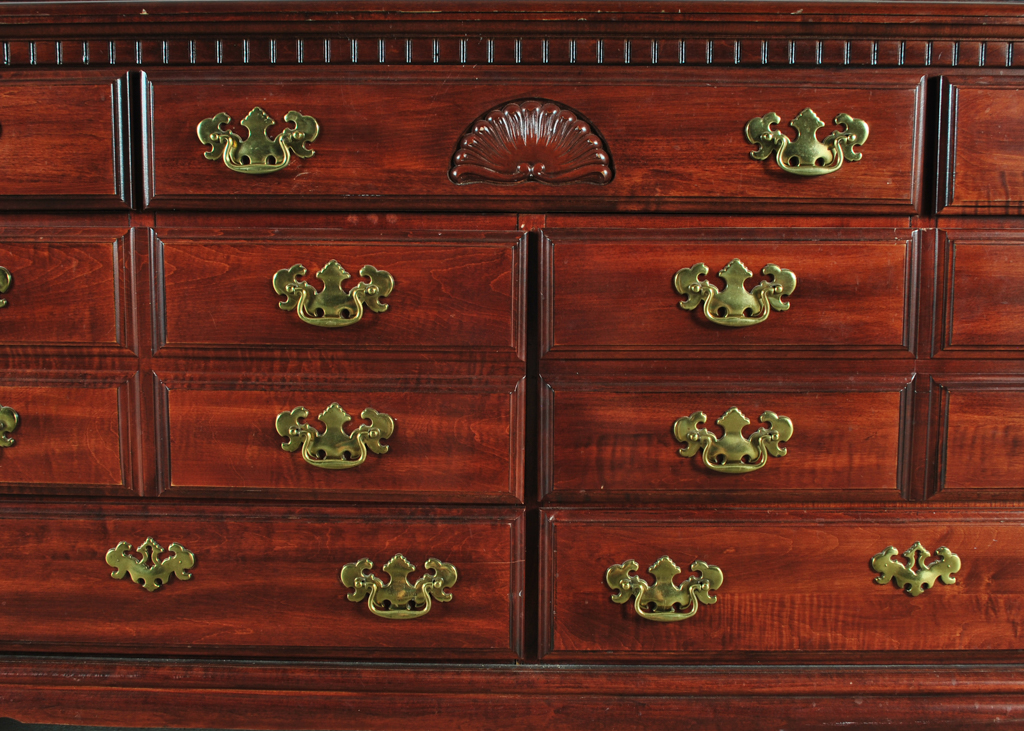 Lea Furniture Dresser