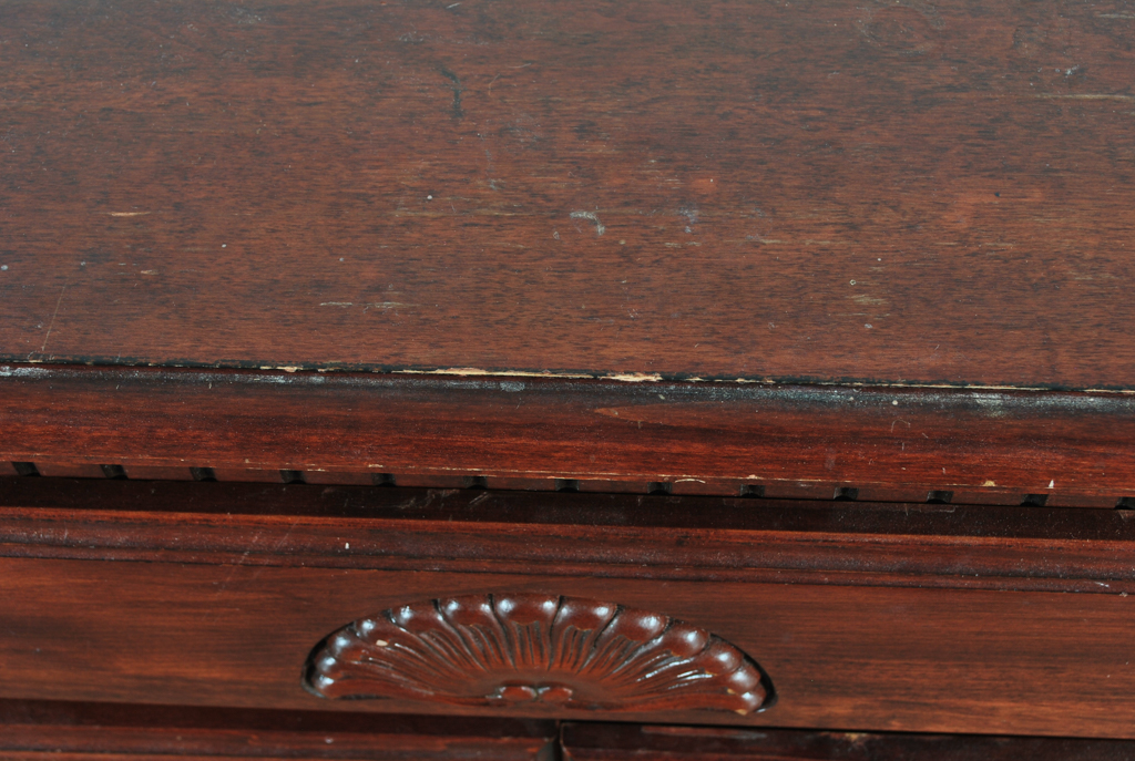 Lea Furniture Dresser