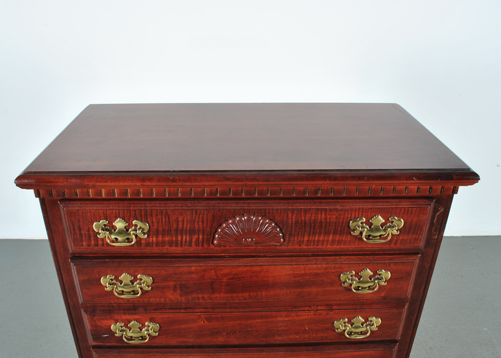Lea Furniture Tall Dresser