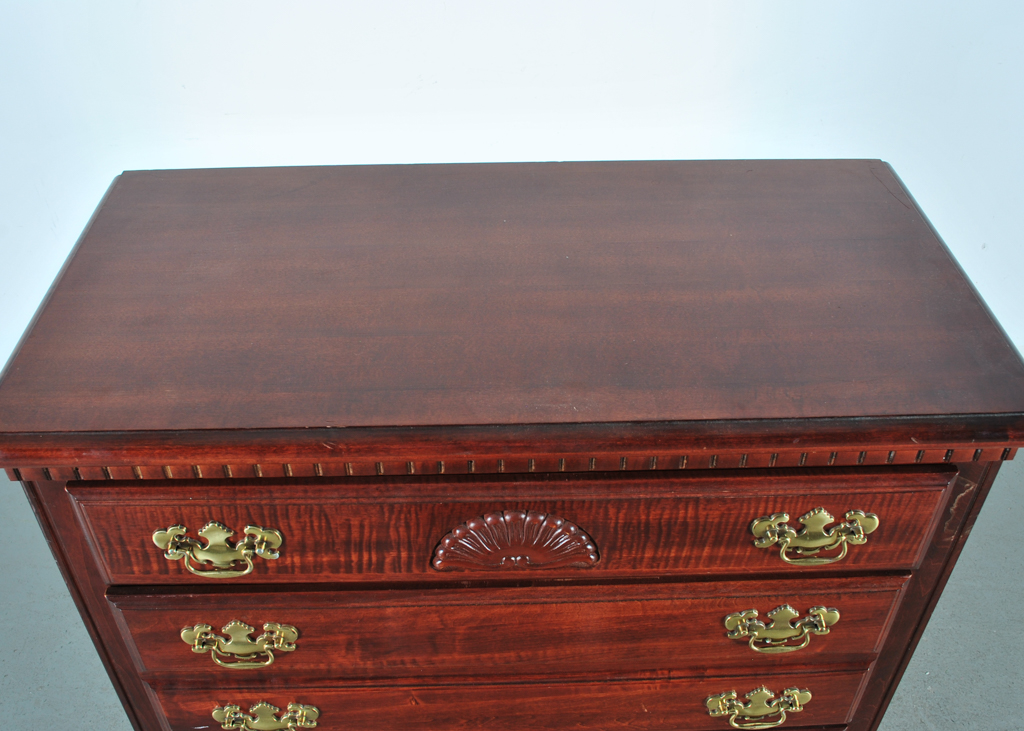 Lea Furniture Tall Dresser